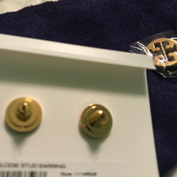 tory burch // black logo stud dome earrings - Picture 5 of 6